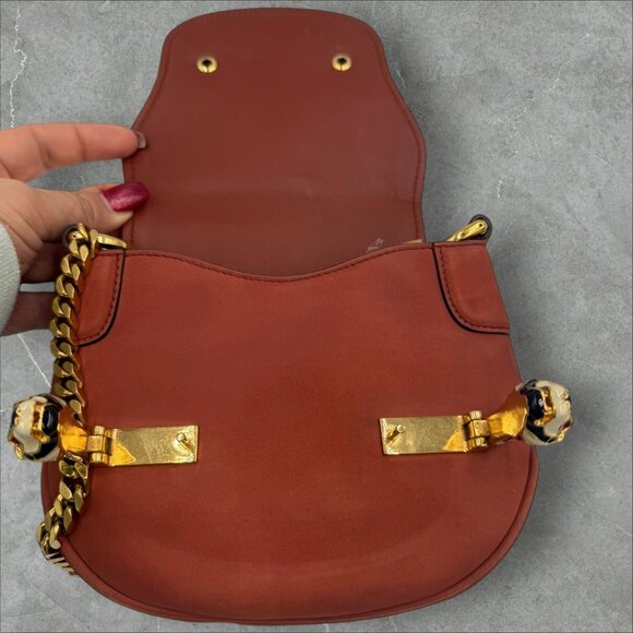 Gucci Tigrette Shoulder bag in Rust Suede with gold chain - Picture 7 of 8